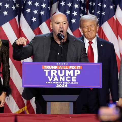 Donald Trump und UFC-Chef Dana White während einer Wahlkampfveranstaltung in West Palm Beach