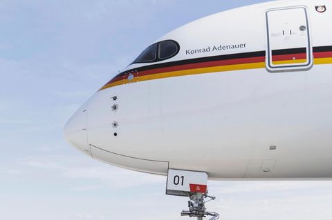 Die Regierungsmaschine "Konrad Adenauer" ist ein etwas anderes Kaliber als Friedrich Merz' Propellerflugzeug