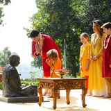 Die Trudeaus in indischer, traditioneller Kleidung