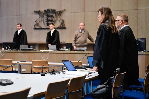 Der Gerichtssaal im Landgericht Mannheim am ersten Verhandlungstag im Prozess um den Doppelmord an zwei Ukrainerinnen