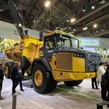 John Deere zeigte einen großen Traktor auf der CES