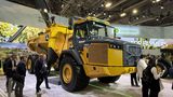 John Deere zeigte einen großen Traktor auf der CES