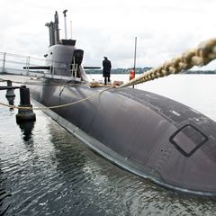 Ein U-Boot der Bundesmarine liegt in Eckernförde am Kai