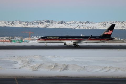 Flugzeug von Donald Trump Jr. in Grönland
