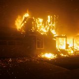 Insgesamt sechs Waldbrände wüten in und um Los Angeles, mehrere Personen sind bislang ums Leben gekommen