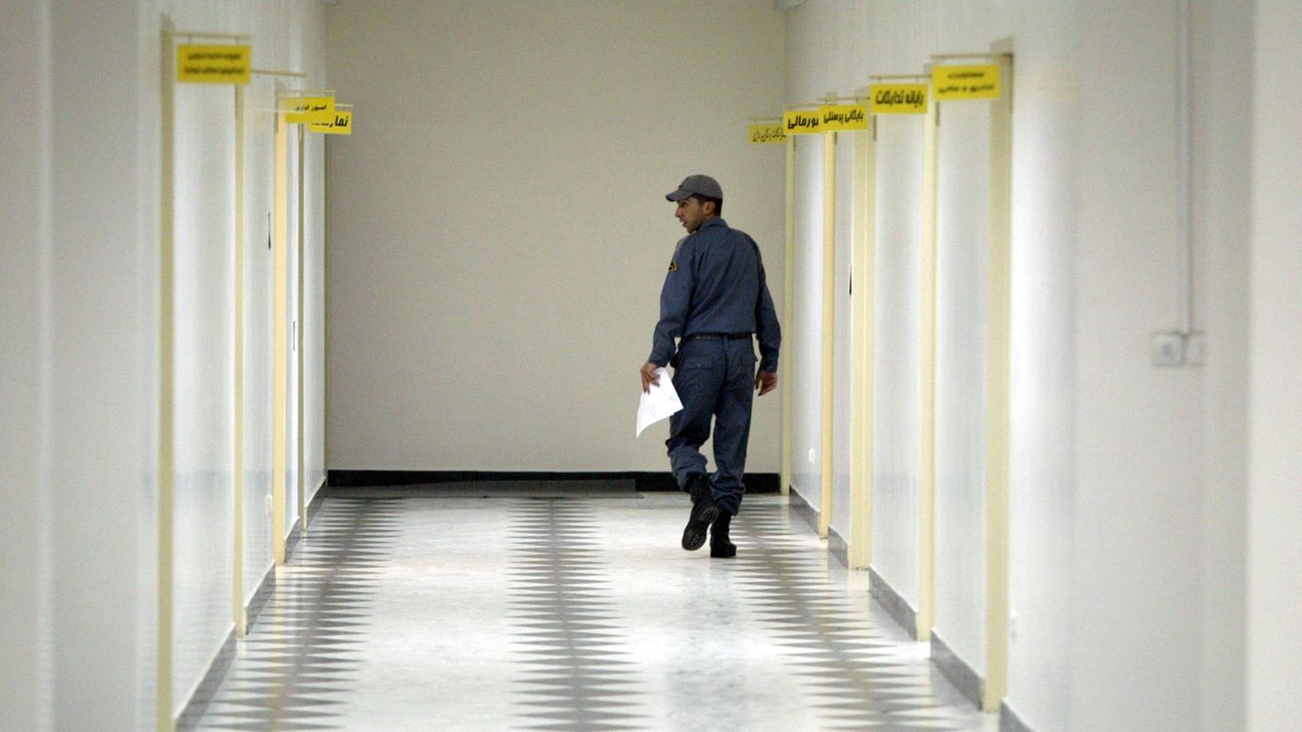 Iran: Inmate from Switzerland apparently commits suicide in prison