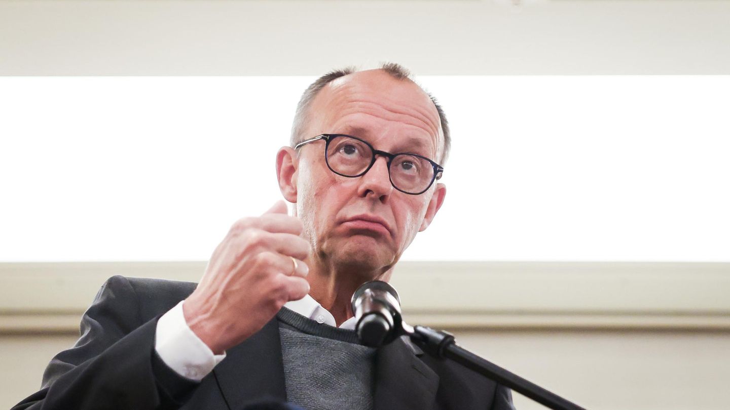 Friedrich Merz condemns foam attack on Christian Lindner