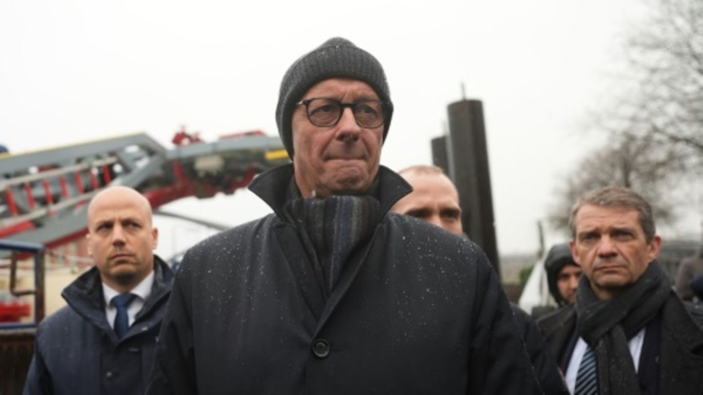 Unionskanzlerkandidat Merz in Hamburg