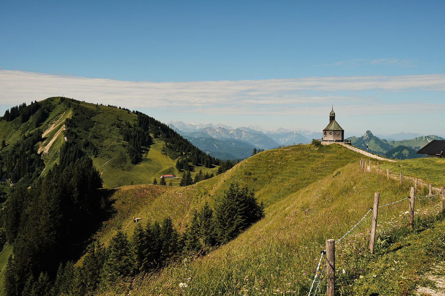 "Berghotel Altes Wallberghaus" "Berghotel Altes Wallberghaus"