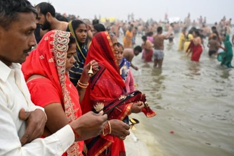 Hindus erhoffen sich beim Kumbh-Mela-Fest Erlösung