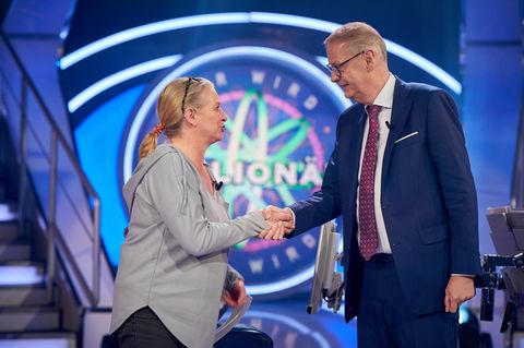 "Wer wird Millionär?": Günther Jauch und Kandidatin Iris Oberath