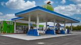 Eine Tankstelle mit Rewe To Go