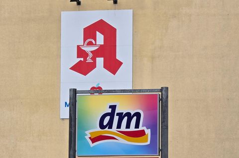 Eine Filiale der Drogeriemarktkette DM in Krefeld