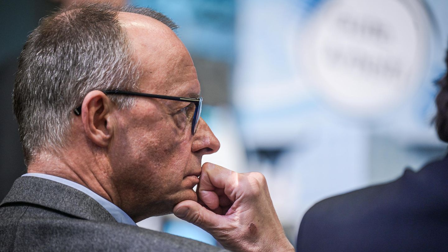 Friedrich Merz against green steel: SPD accuses him of destroying jobs