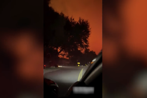 Am siebten Januar brach das zweitgrößte Feuer der aktuellen Waldbrände nahe Los Angeles aus und hat seitdem eine Flut der Verwüstung angerichtet. Im Video sehen Sie, wie es begann.