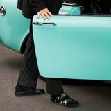 schwarzes Arizona-Modell aus der Kooperation von Birkenstock und Valentino