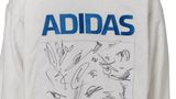 Ein Adidas-Bademantel von Udo Jürgens mit den Signaturen der deutschen Fußball-Nationalmannschaft