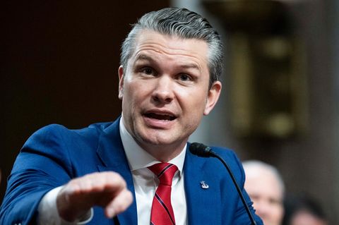 Pete Hegseth: US-Senat grillt Trumps Favoriten für das Pentagon