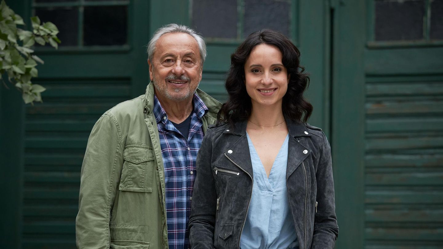 Vater Wilfried Stubbe (Wolfgang Stumph) und Tochter Christiane (Stephanie Stumph)