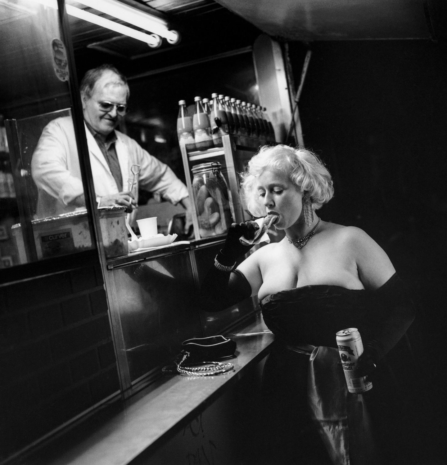 Wurstmaxe und Konsumentin, Berlin, 1991.