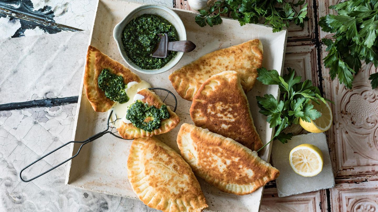 Naan-Brot mit Füllung