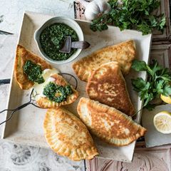Naan-Brot mit Füllung