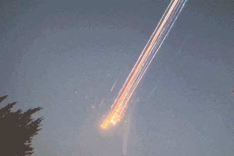 Elon Musks Starship verglüht spektakulär am Himmel