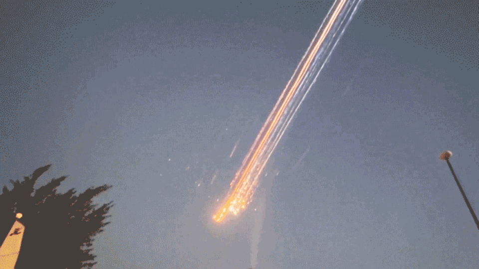 Elon Musks Starship verglüht spektakulär am Himmel