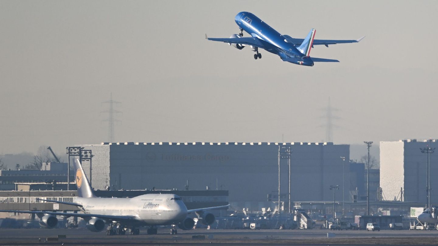 Luftverkehrskonzern wächst: Lufthansa bei Italiens Staatsairline Ita gelandet