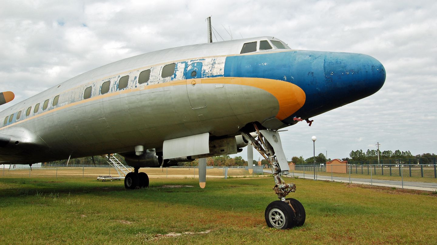 Super Constellation in Florida