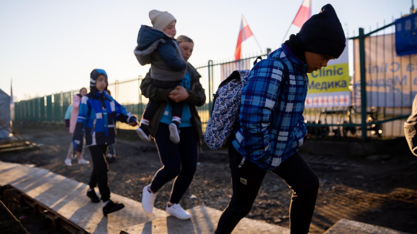 Ukraine wants to bring more refugees back from Germany