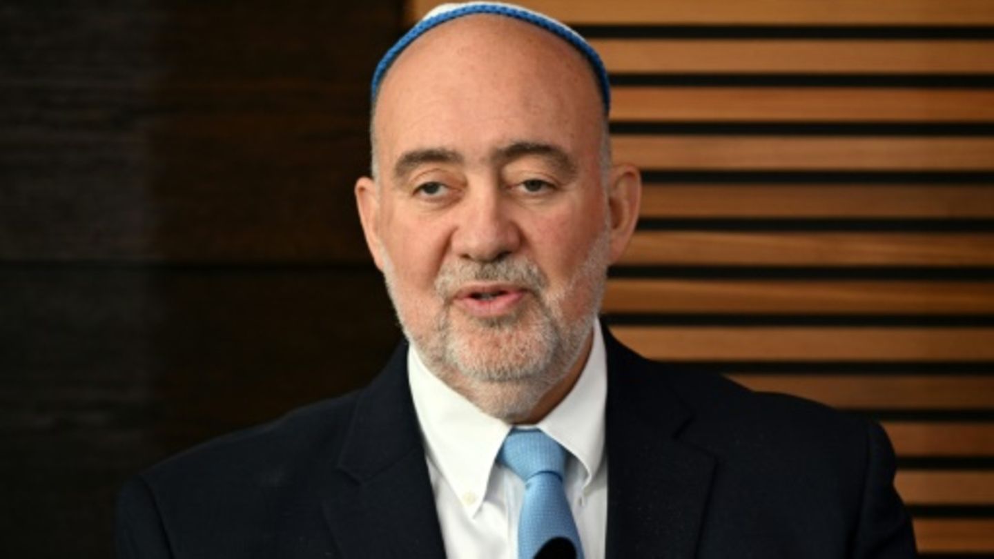 Botschafter Prosor im Oktober 2023 in Dessau