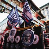 Beste Bedingungen: Merchandise-Hersteller und -Händler wittern offenbar ein gutes Geschäft