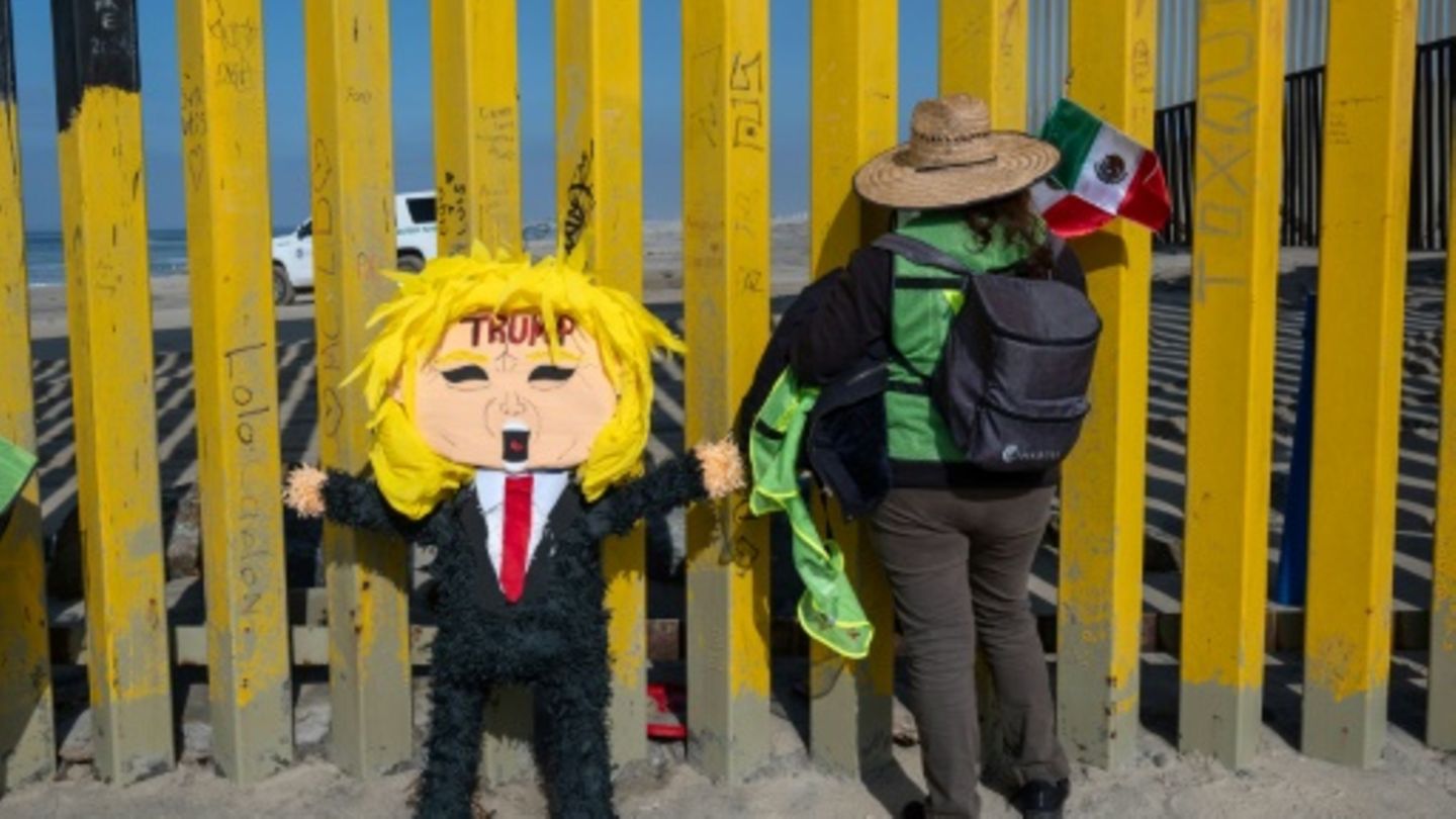 Protest gegen Trump an der mexikanischen Grenze