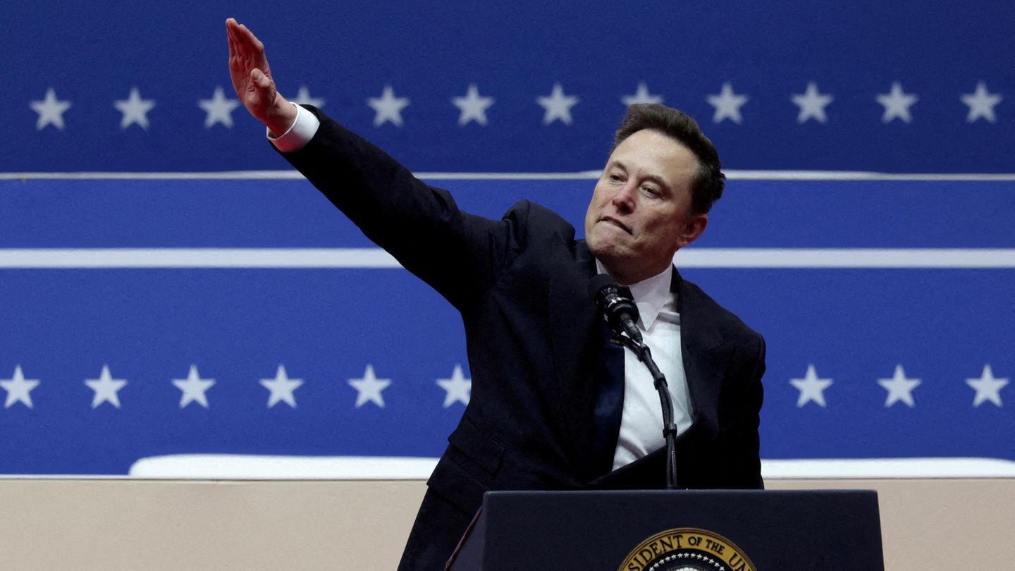 Elon Musk and the possible Hitler salute: The problem with the codes