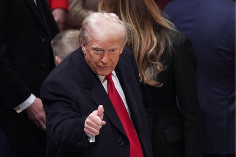 US-Präsident Donald Trump inszeniert sich als gläubigen Christen