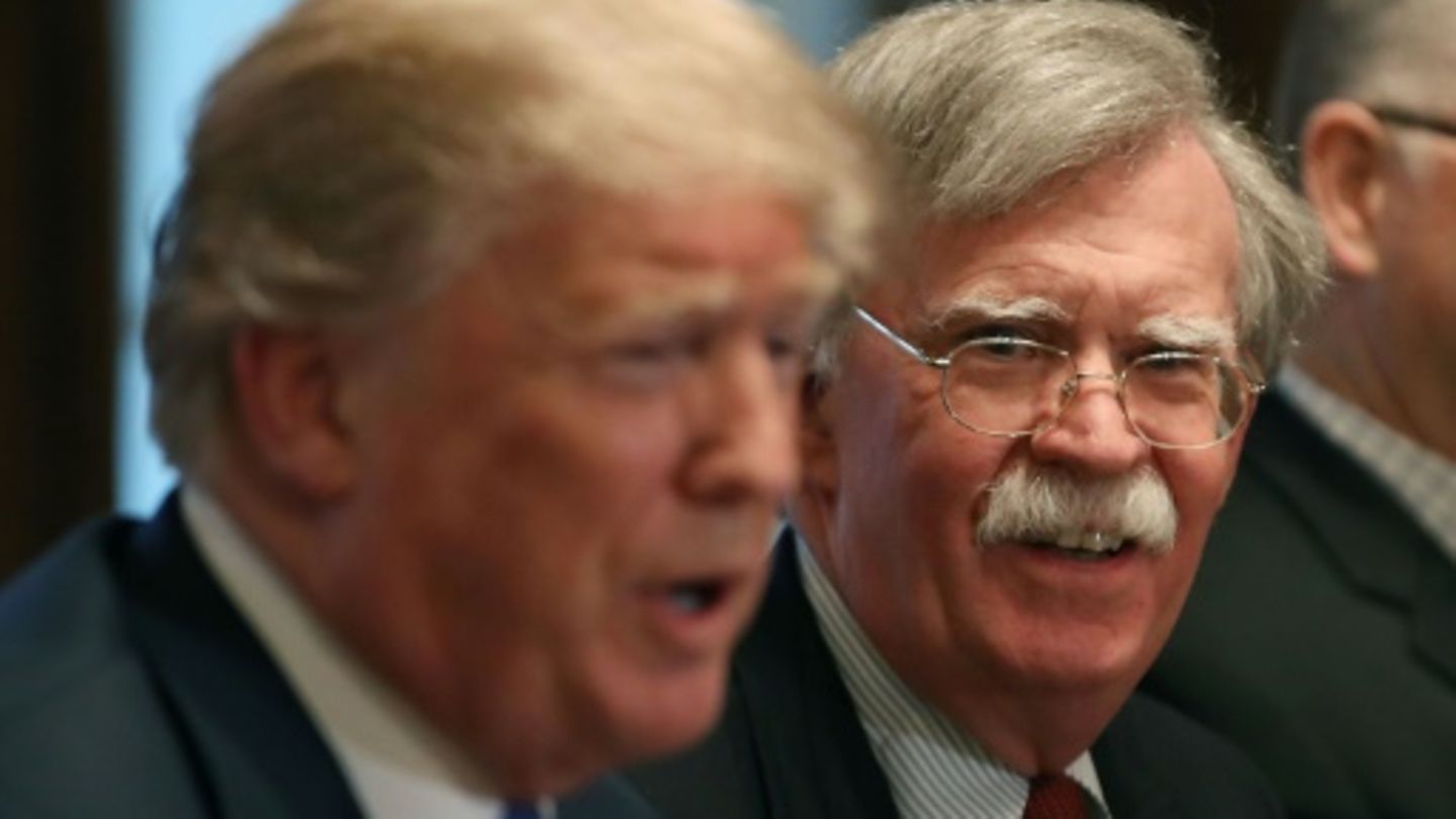 US-Präsident Trump mit seinem früherem Berater Bolton