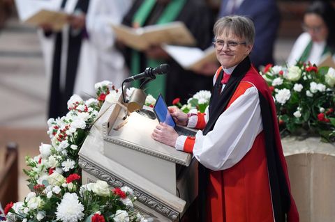 Bischöfin Mariann Budde bei dem nationalen Gebetsgottesdienst, an dem auch Donald Trump teilnahm