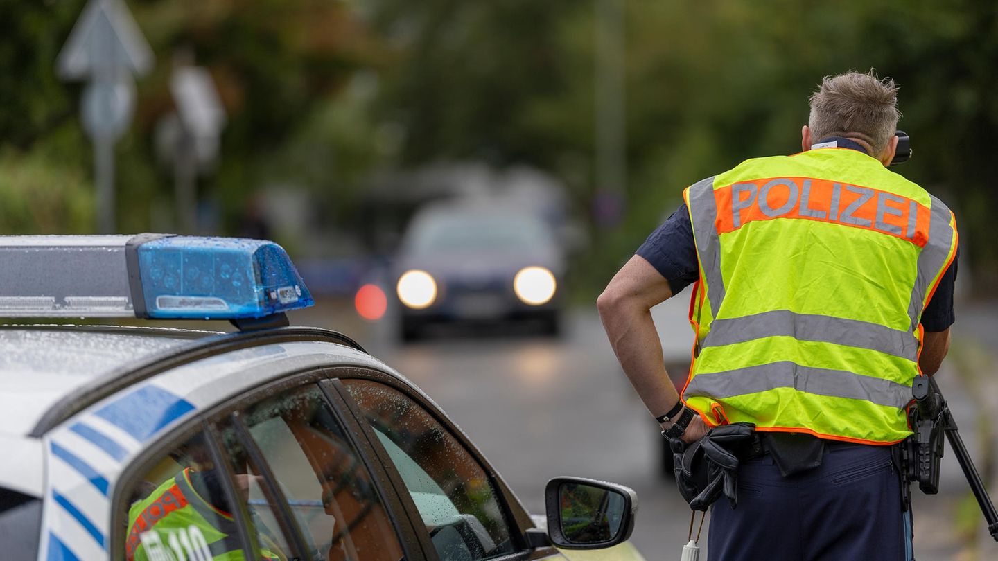 Caught without a driver’s license: In some situations the clever can be