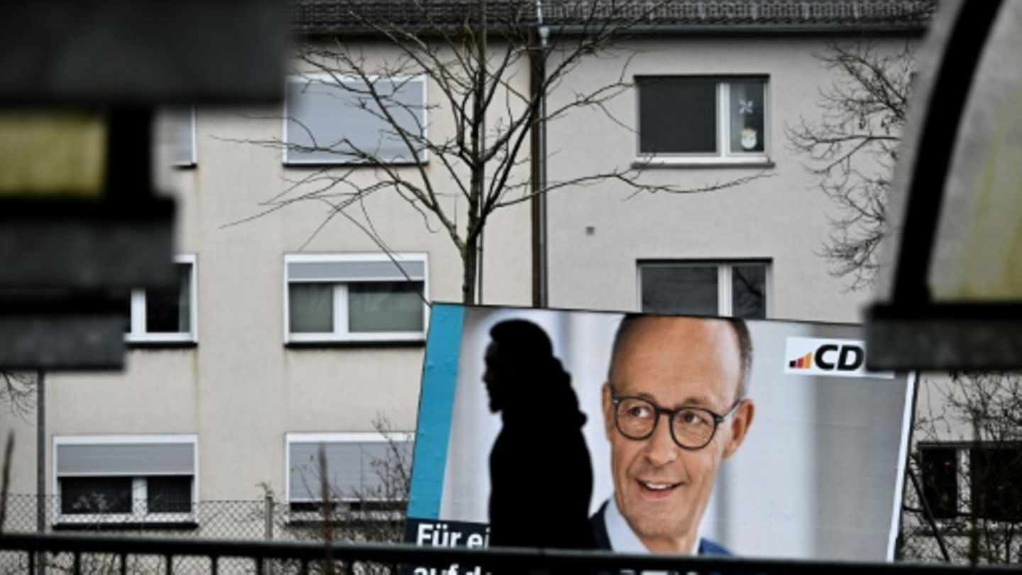 Wahlplakat mit Unionskandidat Merz
