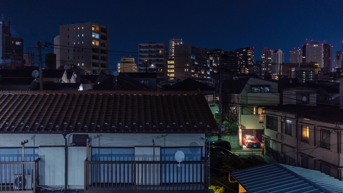 Blick auf Wohnhäuser in Tokio