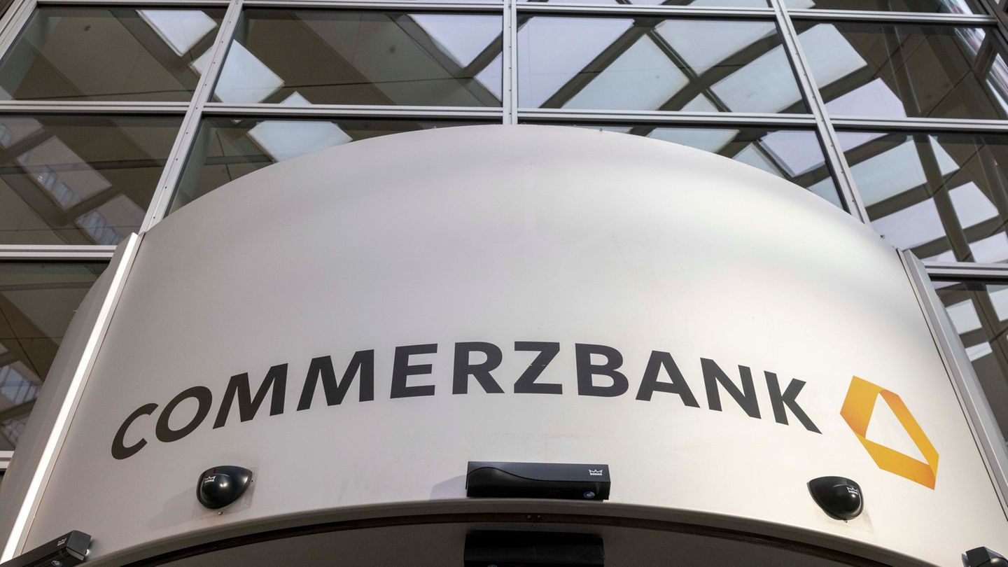 Finanzmarkt: Commerzbank fordert von Unicredit Konzept vor Gesprächen