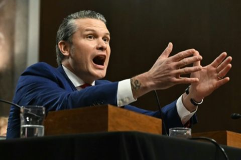 Pete Hegseth während seiner Befragung im Senat