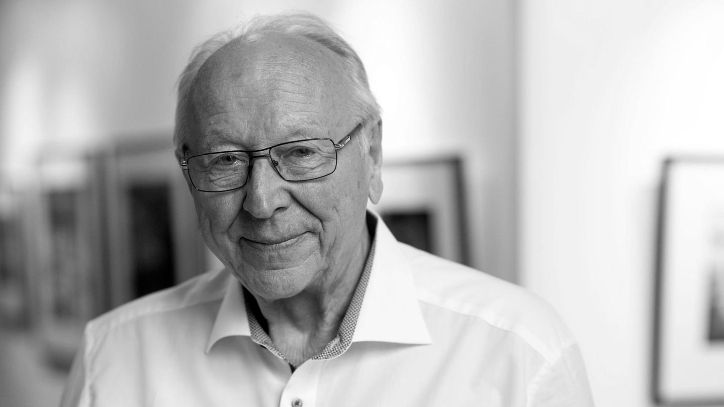 Fotografie-Legende: Er fotografierte den "Bruderkuss": Thomas Billhardt ist tot