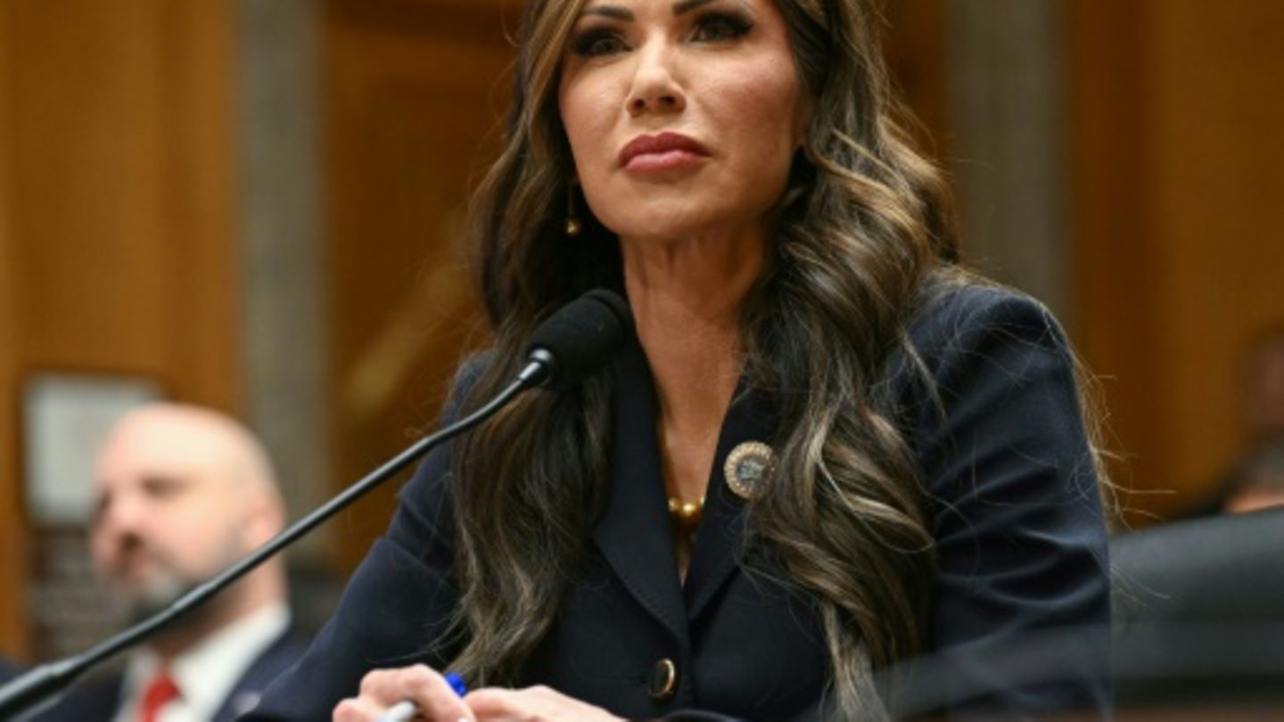 Kristi Noem bei einer Senatsanhörung am 17. Januar