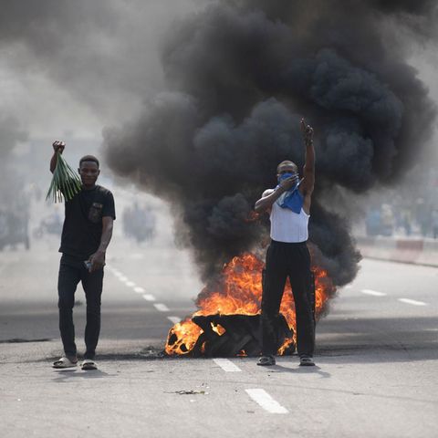 People in the Congo protest against the advance of the M23 rebels supported by Rwanda