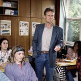 Robert Atzorn im Klassenzimmer als "Unser Lehrer Dr. Specht"