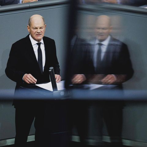 Olaf Scholz bei seiner Rede im Deutschen Bundestag
