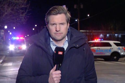 Experten zu Washington: "Helikopter sollte Flugzeug hinten passieren"
