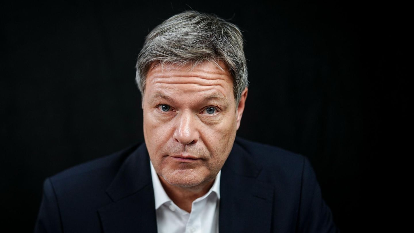 Grünen-Kanzlerkandidat Robert Habeck, aktueller Vizekanzler und Bundesminister für Wirtschaft und Klimaschutz